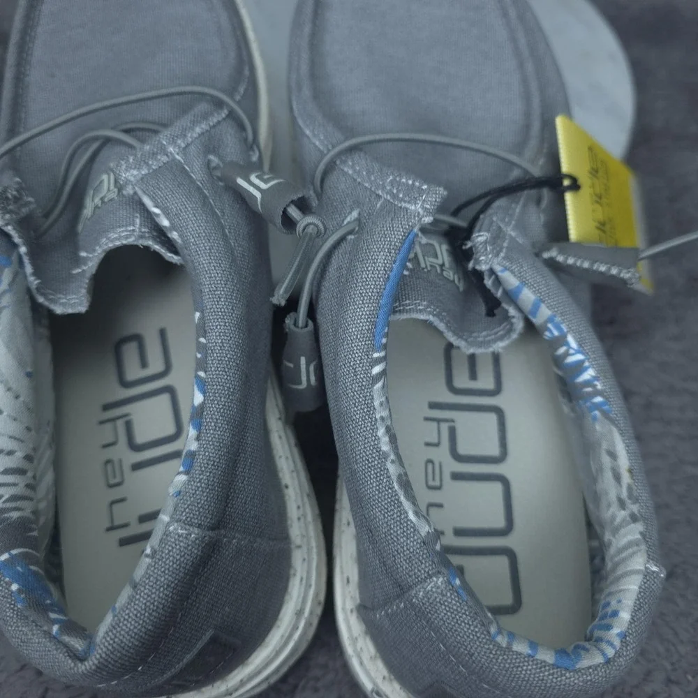 Hey Dude Wally Stretch Iron Shoes Mens Size 9 Gray Slip On Casual Sneakers